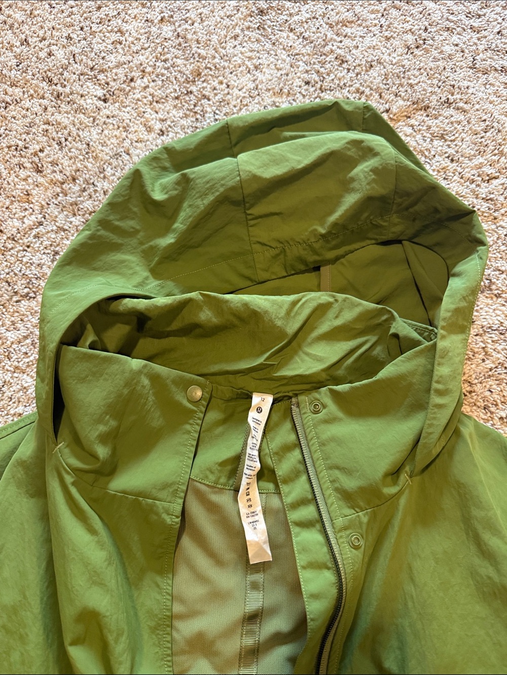 lululemon always effortless jacket - Picture 5 of 9